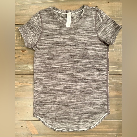 Ivivva by Lululemon Grey fleck T shirt - Size 12 - Picture 1 of 4